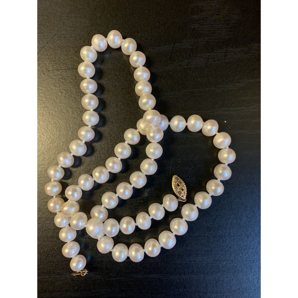 Vintage 14K Yellow Gold Salt Water Pearl Necklace 18.5" L - Picture 2 of 6